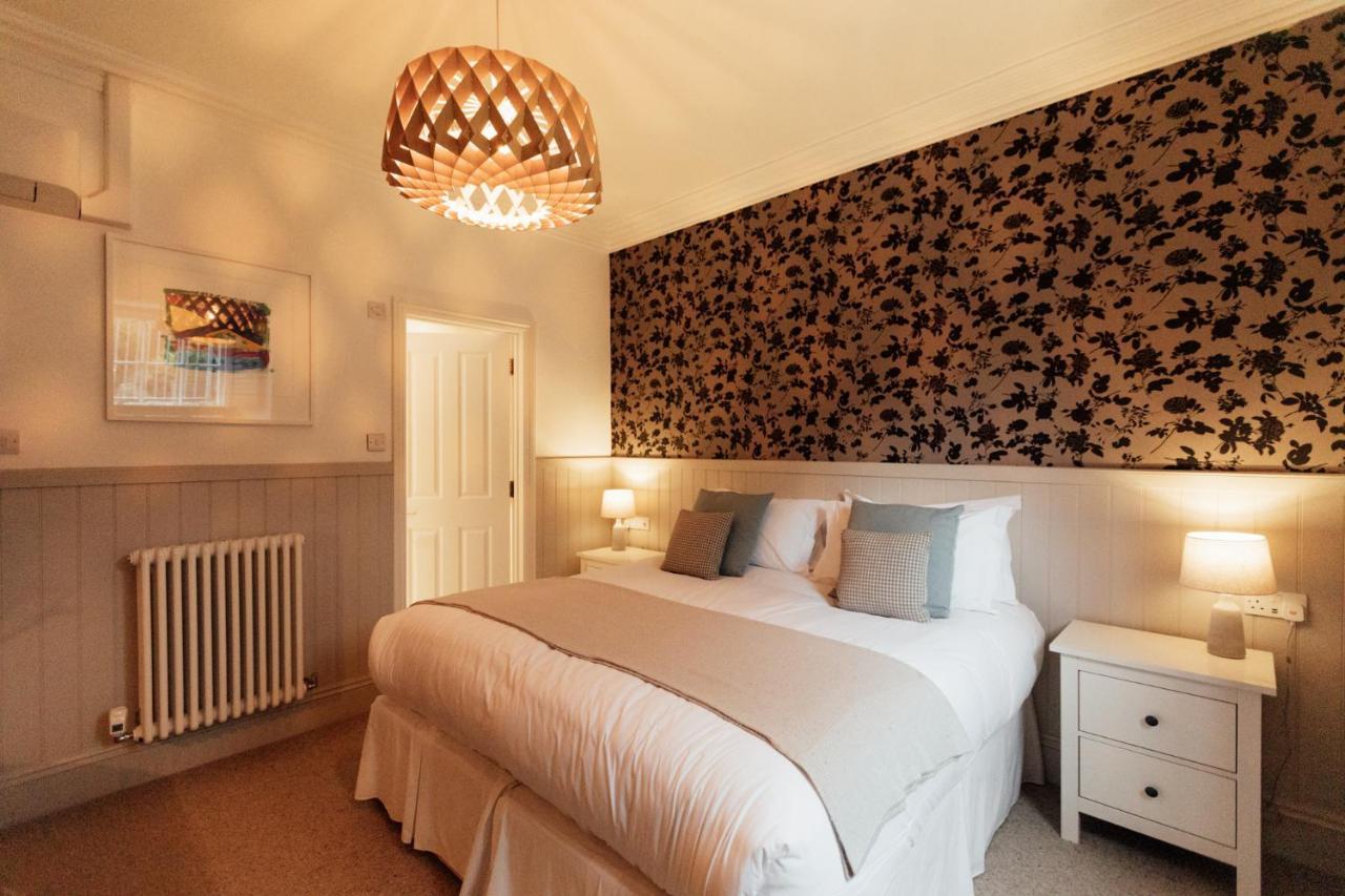 27 The Terrace Bed & Breakfast