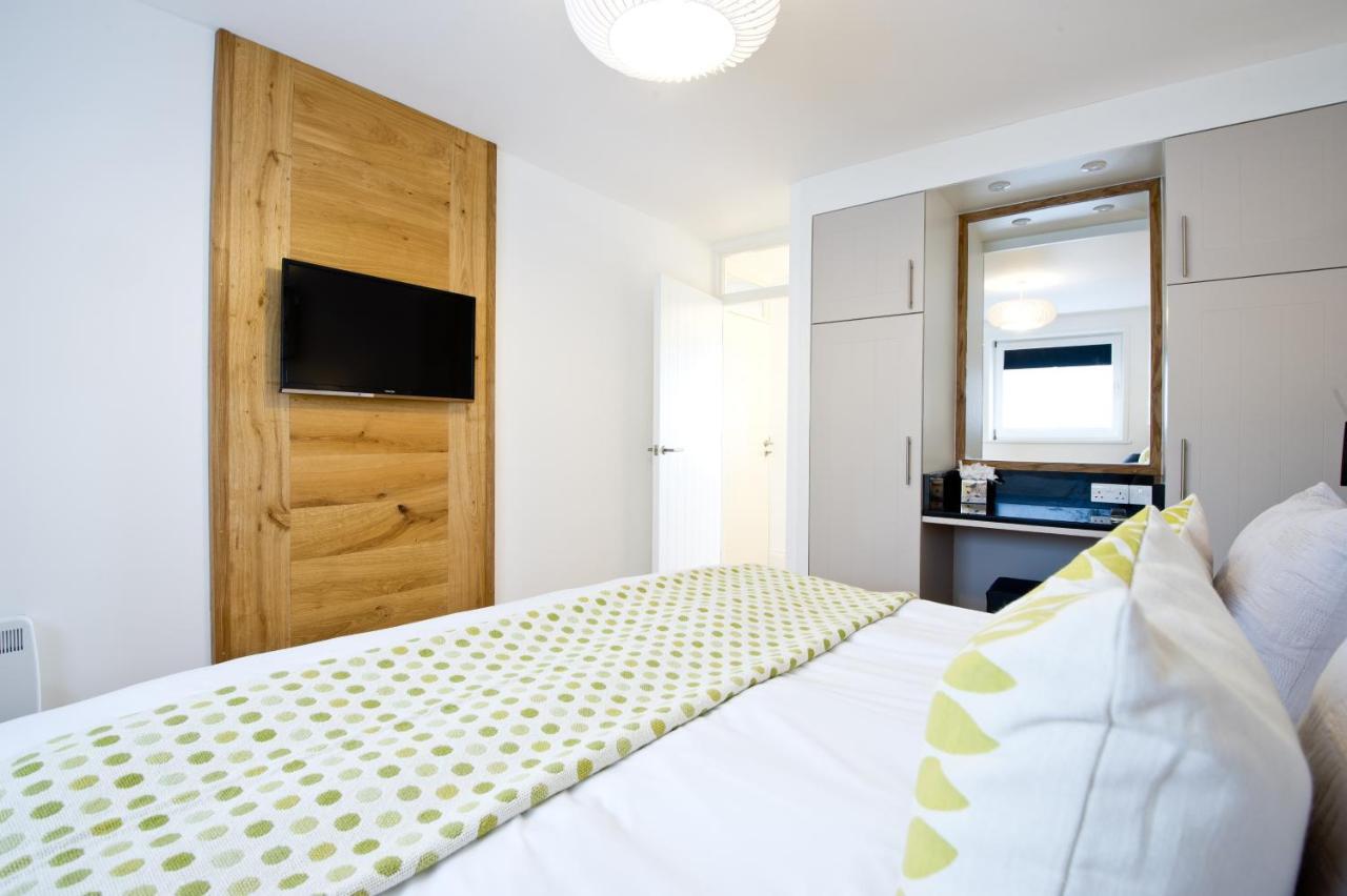 Bed & Breakfast 27 The Terrace 5*